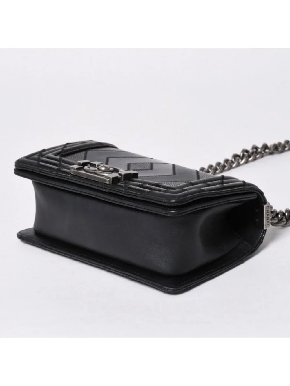 Chanel Boy Chain Shoulder Bag Black